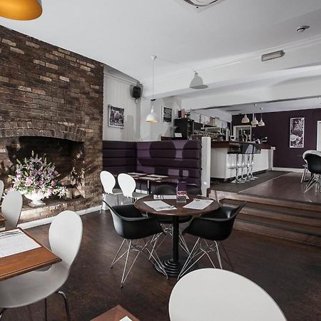 The Crown Rooms Newmarket Newmarket  Eksteriør billede